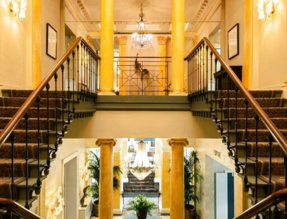 Afbeelding gerelateerd aan Grand Hotel Casselbergh