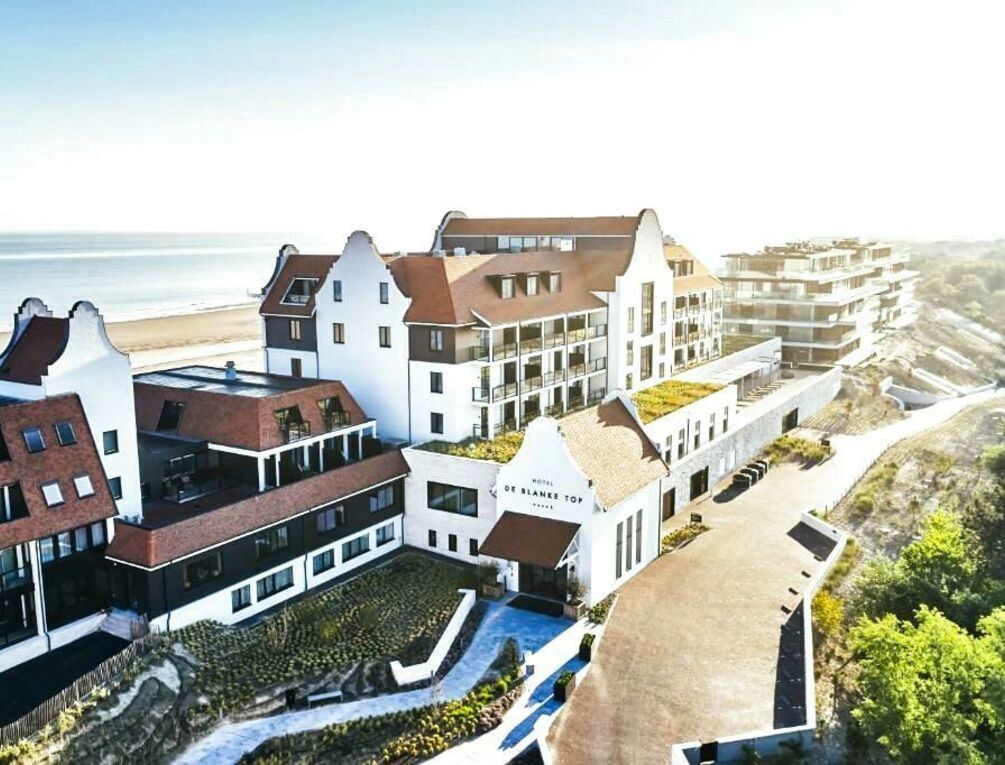 Afbeelding gerelateerd aan Hotel de Blanke Top
