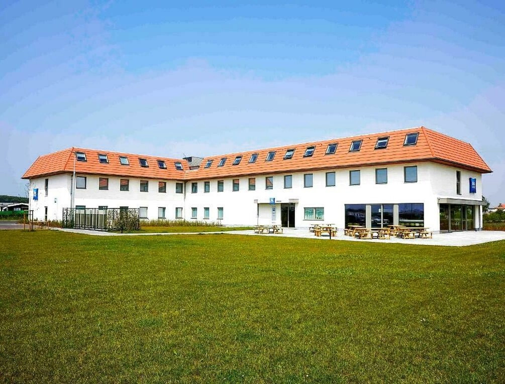 Afbeelding gerelateerd aan ibis budget Oostende Airport
