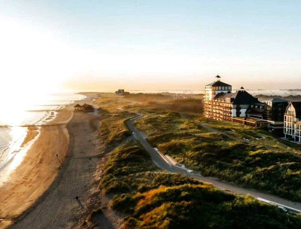 Afbeelding gerelateerd aan Strandhotel