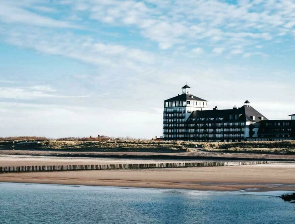 Afbeelding gerelateerd aan Strandhotel