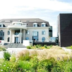 Hotel Acropolis " Op het sportiefste park van de kust " in Middelkerke