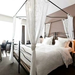 Hotel De Hofkamers in Ostend